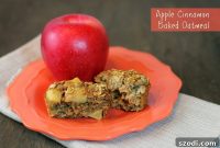 Warm Spiced Apple Baked Oat Cups