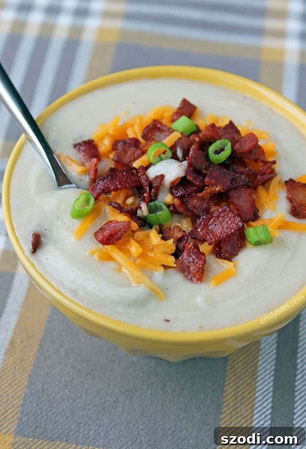 Hearty Slow Cooker Loaded Potato and Cauliflower Chowder 3 Slow Cooker Loaded Potato and Cauliflower Soup